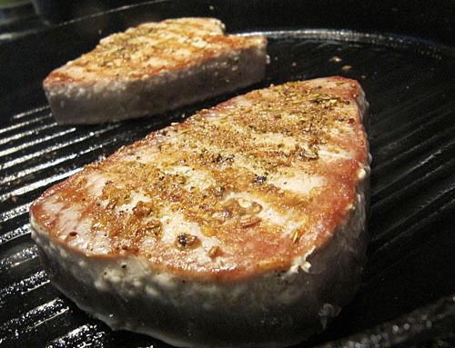 Fennel-crusted tuna