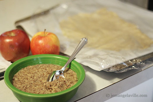 Crispy Crackly Apple Almond Tart