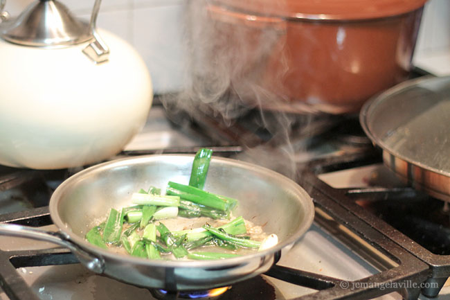 Freekeh with Green Onion Sauce, Toasted Walnuts, Asparagus and Tuna