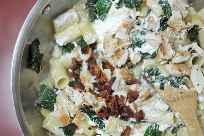 Chicken Kale Pasta with Apple & Bacon